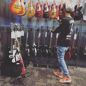 Meet your Posher, Matthew